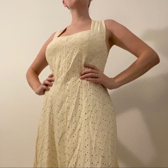 VINTAGE Pale Yellow Eyelet Maxi Dress - Picture 3 of 14